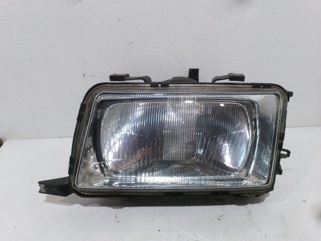 Precio del repuesto Faros delantero izquierdo 80  sedán