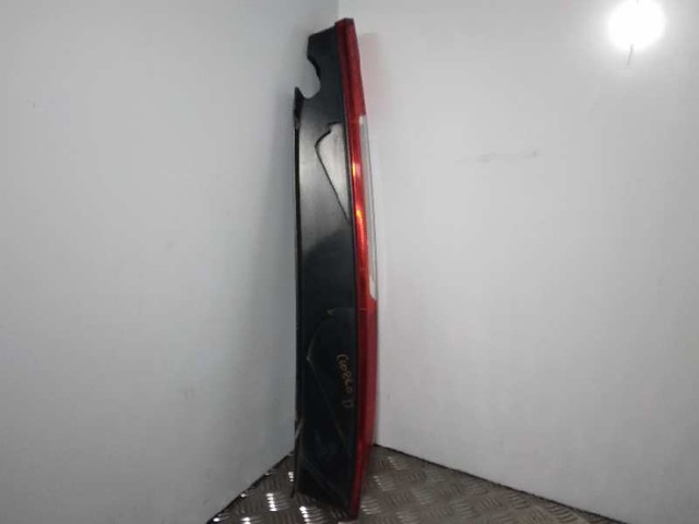 FORD 1420450 Piloto trasero derecho  comprar en Ponferrada