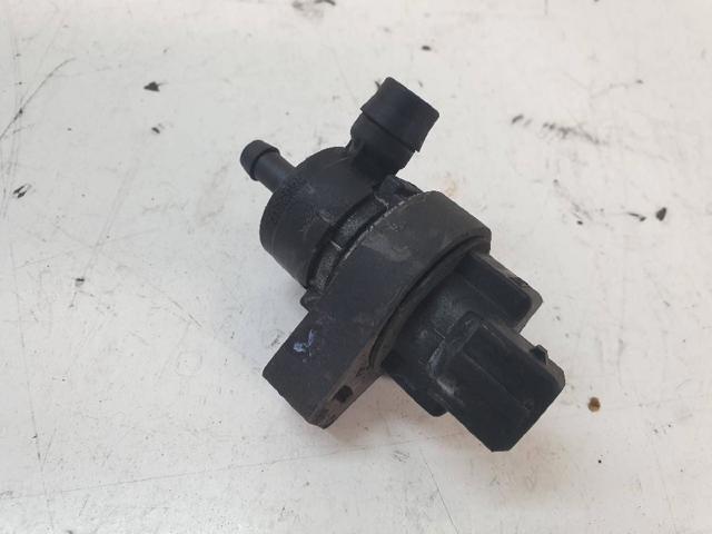 Válvula de ventilación de gases del tanque de combustible 1433602 BMW