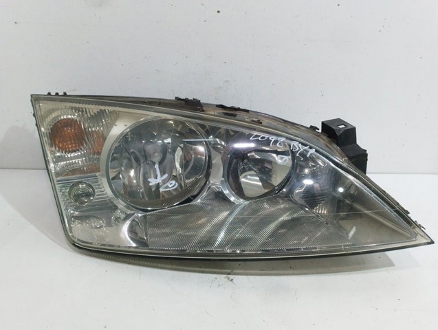 1435619 Faro derecho  en stock Castellón