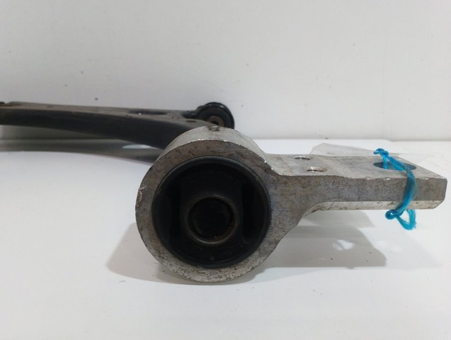 1436169 FORD Brazo inferior derecho de la suspensión delantera  en stock Córdoba
