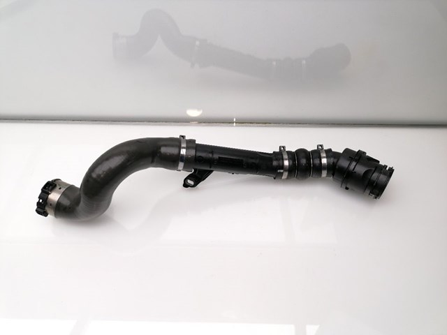 Tubo flexible de aire de sobrealimentación derecho 144608356R Renault (RVI)