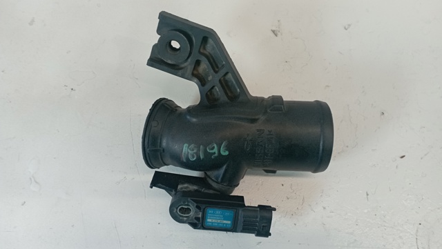 Tubo de salida de aire del turbocompresor 14460BB30A NISSAN