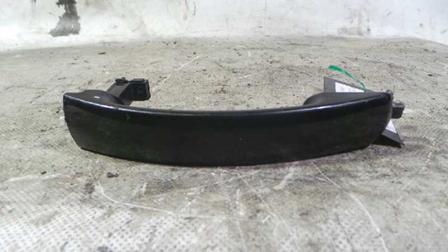 Tirador de puerta exterior delantero izquierda 1446676 Ford