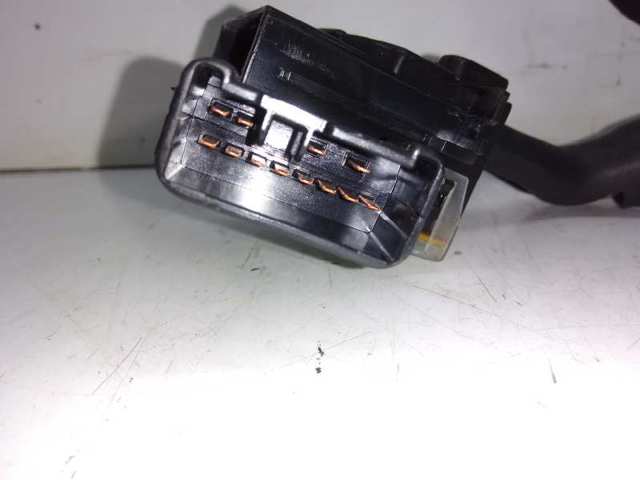 1447124 Ford