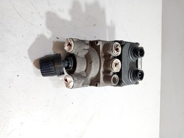 Válvula de freno bajo pedal (camión) 1455027 DAF