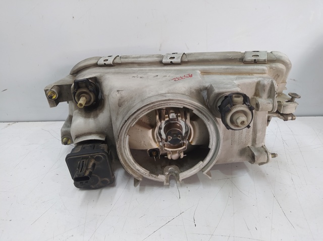 Faro derecho Volvo V40 VW