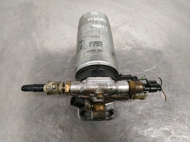 Calentador de combustible en el filtro Alfa Romeo 146 930