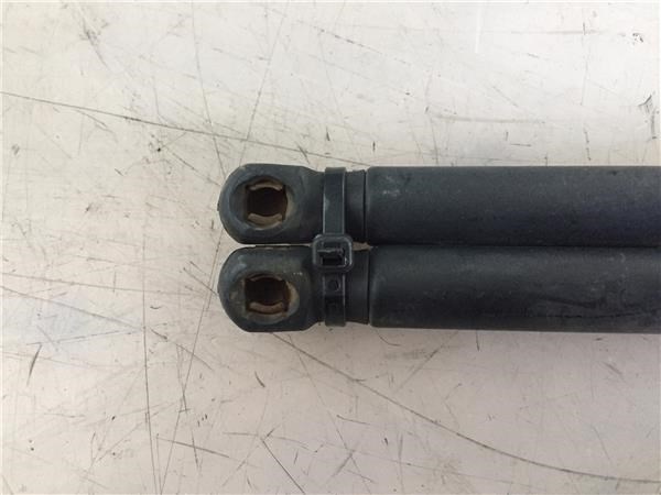 FORD 1460415 Amortiguador maletero  en stock Terrassa