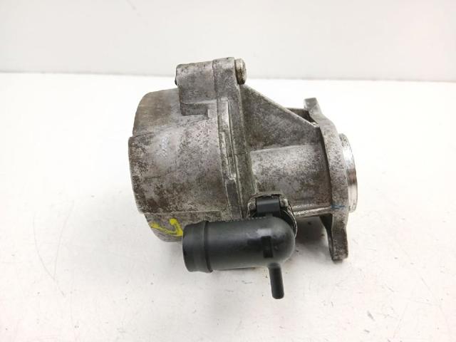 RENAULT 146502217R Bomba de vacío  comprar en Ponferrada