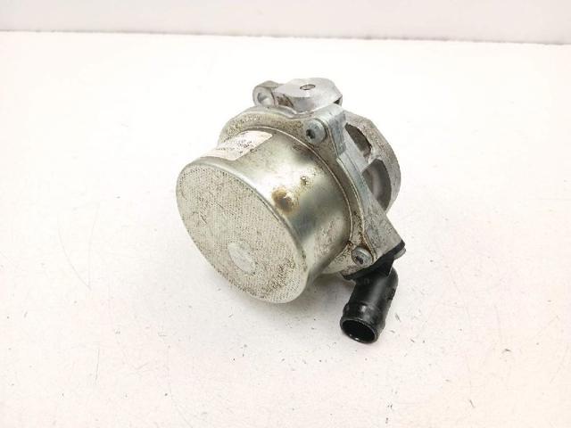 146502327R Renault (RVI)