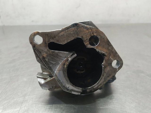 146502327R Renault (RVI)