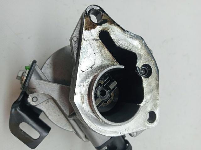 NISSAN 146505272R Bomba de vacío  comprar en Murcia