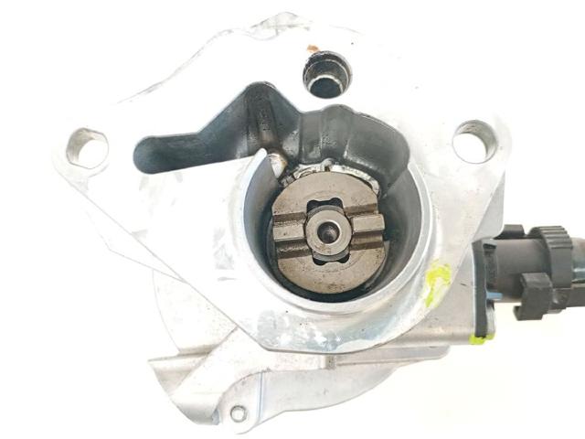 NISSAN 146505272R Bomba de vacío  en stock Valencia