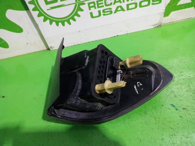 1467472 FORD Piloto trasero exterior derecho  comprar en Oviedo