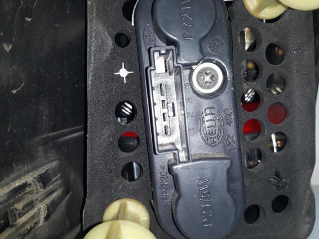 FORD 1467472 Piloto trasero exterior derecho  en stock Valencia