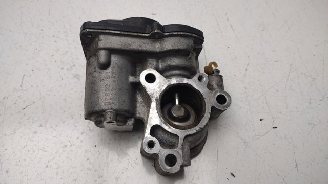 147100361R MERCEDES Válvula EGR de recirculación de gases  disponible Ourense