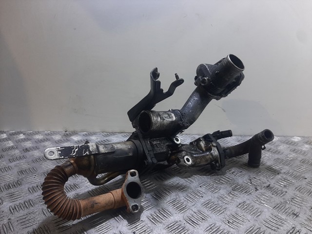 147352070R RENAULT Enfriador de recirculación de gases de escape EGR  en stock Huelva