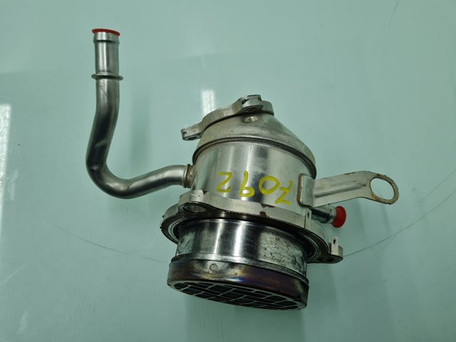 147359823R Mercedes