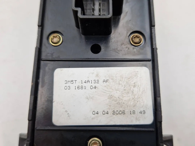 1473748 FORD Interruptor de elevalunas delantera izquierda comprar Madrid