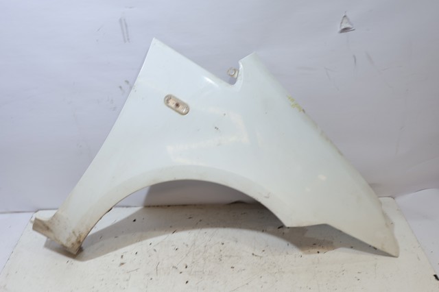 FORD 1474083 Aleta delantera derecha  disponible Valladolid