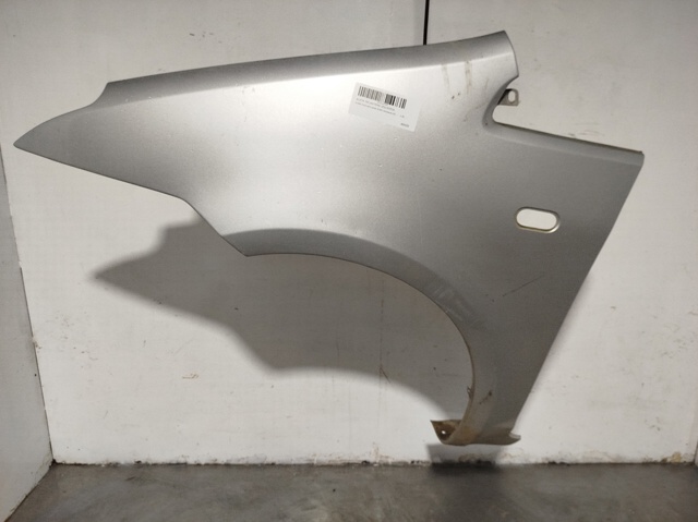 Aleta delantera izquierda para Ford C-Max  (CB3)