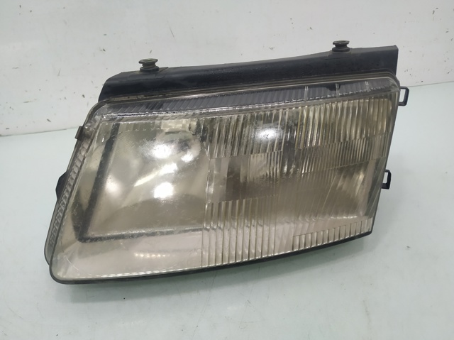 VAG 14742500 Faro izquierdo  en stock Terrassa