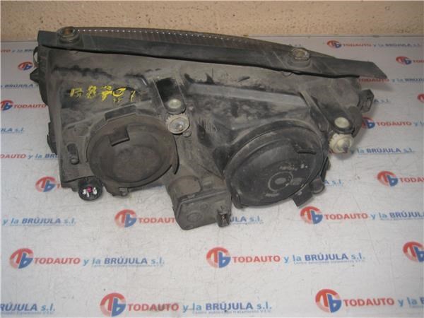 14742600 VAG Faro derecho  en stock Huelva