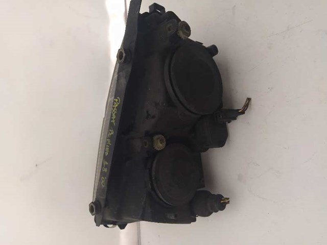 14742600 Faro derecho  disponible Utrera