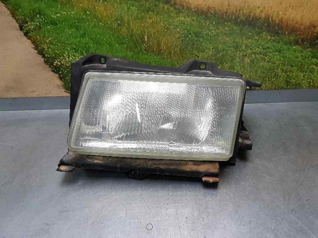 1474268080 Faro izquierdo comprar Girona