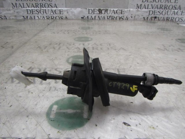 1477843 Ford