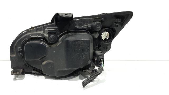 1480979 Faro derecho  en stock Granada