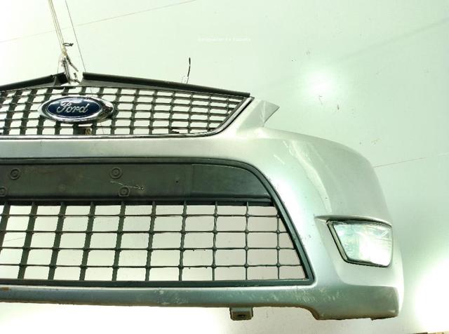 1483885 FORD Parachoques delantero  disponible Vigo