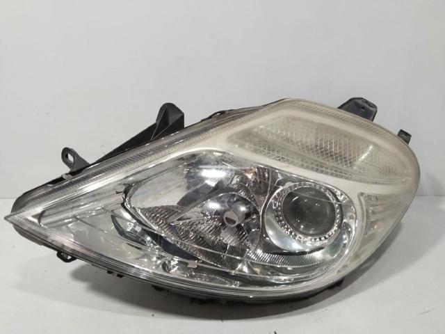 Precio del repuesto Faros delantero izquierdo C8  monovolumen