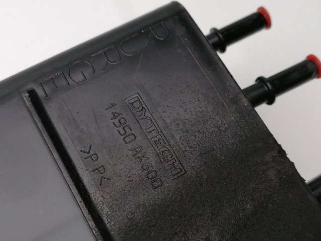Adsorbente De Vapor De Combustible Nissan JUKE F15