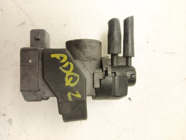 RENAULT 149566215R Válvula solenoide de control de presión de sobrealimentación  comprar en Ponferrada