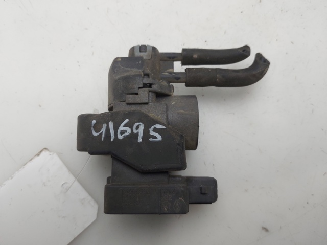 149568021R Renault (RVI)