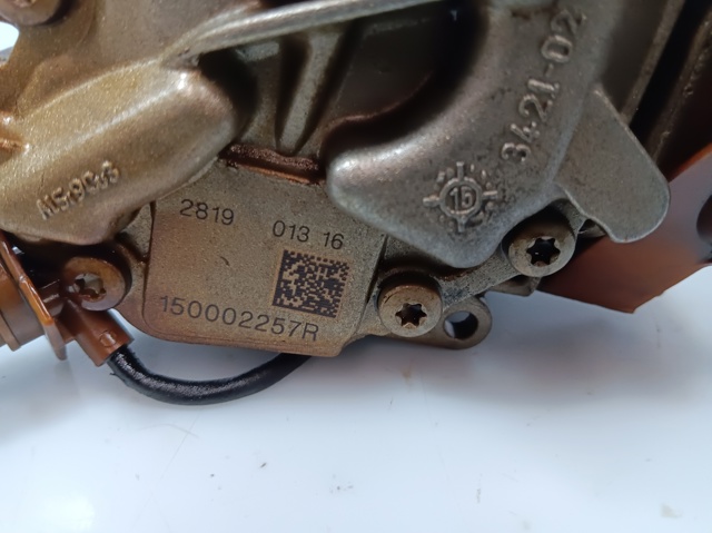 150002257R Bomba De Aceite  en stock Sabadell