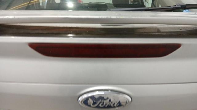Tercera luz de freno para Ford Mondeo CA2