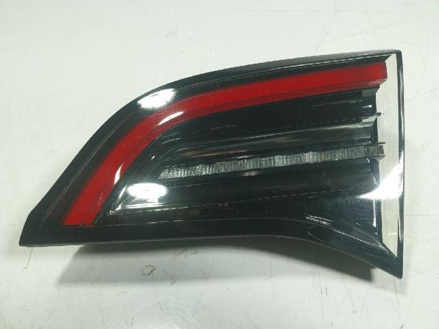150208900B Tesla