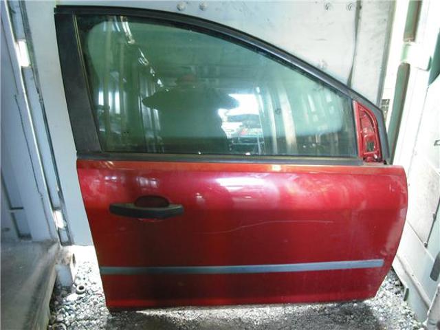 1505703 FORD Puerta delantera derecha  en stock Córdoba