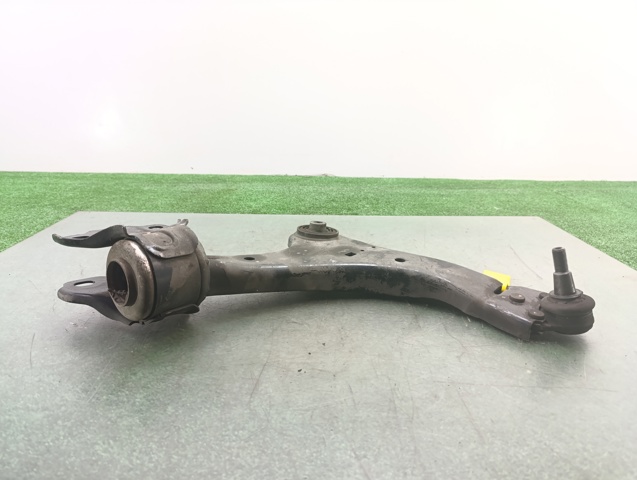 FORD 1507181 Brazo inferior derecho de la suspensión delantera comprar Pamplona