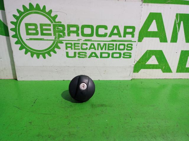 Tapa (tapón) del depósito de combustible Peugeot 208 CA, CC