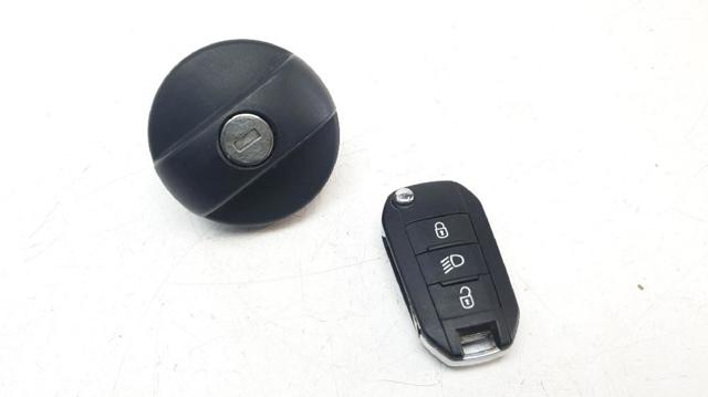 Tapa (tapón) del depósito de combustible Peugeot 208 CA, CC