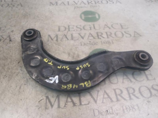 1517403 Brazo superior de suspensión trasera izquierdo/derecho  en stock Sabadell