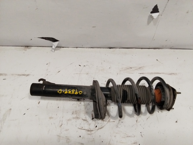 1518924 Amortiguador delantero derecho comprar Sevilla