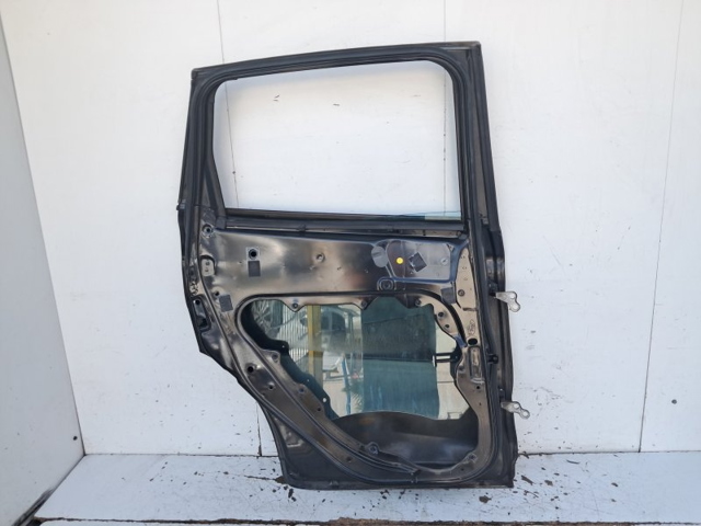 FORD 1520947 Puerta trasera izquierda comprar Tarragona