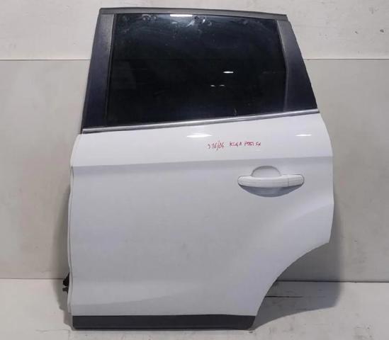 1520947 Puerta trasera izquierda  disponible Málaga