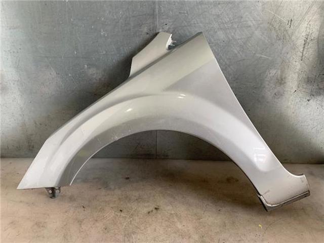 FORD 1521597 Aleta delantera izquierda  disponible Valladolid