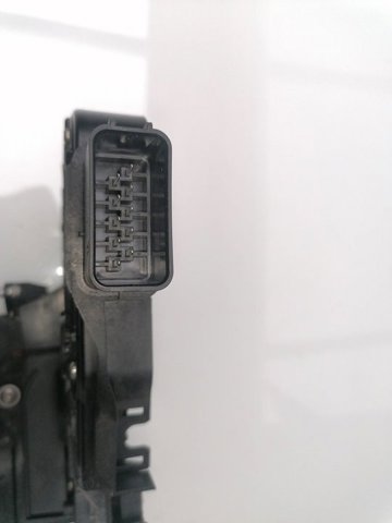 1523331 FORD Cerradura de puerta trasera izquierda comprar Bilbao